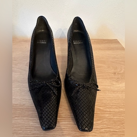 Stuart Weitzman Black Textured Pumps - Picture 3 of 7